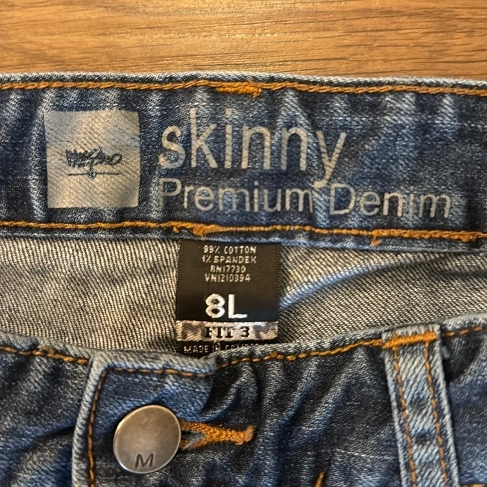 Mossimo Skinny Premium Denim Women’s Faded Reg Wash Sz 8L Jeans